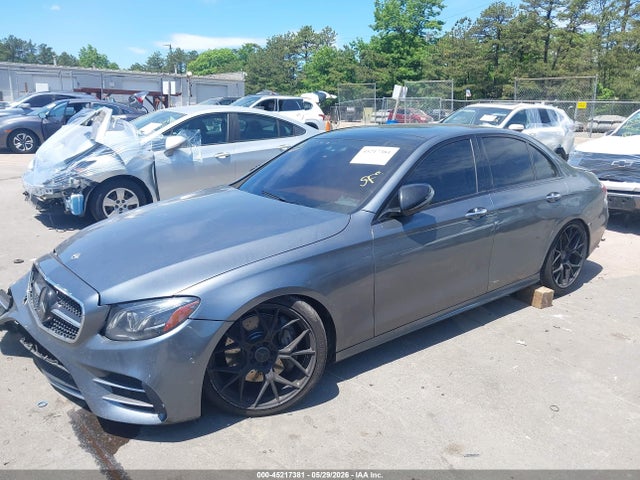 45217381 :رقم المزاد ، WDDZF6EB2JA486797 vin ، 2018 Mercedes-benz Amg E 43 4matic مزاد بيع