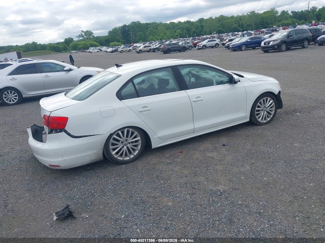 2014 Volkswagen Jetta 2.0l Tdi მანქანა იყიდება აუქციონზე, vin: 3VWLL7AJ5EM409620, აუქციონის ნომერი: 45217398