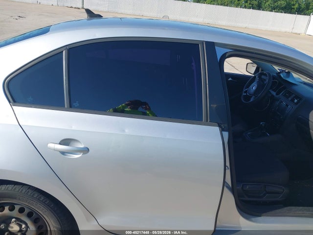 3VW267AJXGM277119 Volkswagen Jetta 1.4t S