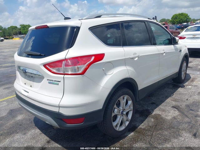 45217450 :رقم المزاد ، 1FMCU0JX0FUB78145 vin ، 2015 Ford Escape Titanium مزاد بيع