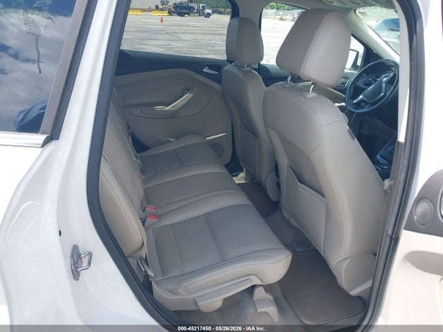 45217450 :رقم المزاد ، 1FMCU0JX0FUB78145 vin ، 2015 Ford Escape Titanium مزاد بيع