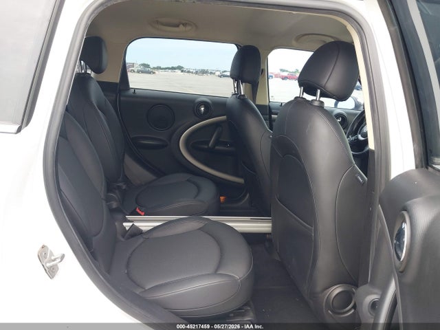 Продаж на аукціоні авто 2011 Mini Cooper Countryman, vin: WMWZB3C53BWM00836, номер лоту: 45217459
