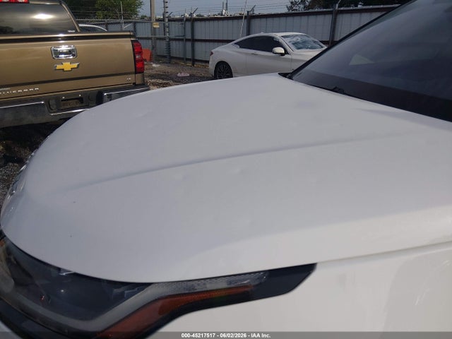SALYB2EX8KA785257 Land Rover Range Rover Velar P250 S