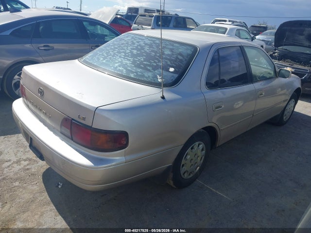 1996 Toyota Camry Dx/le/xle მანქანა იყიდება აუქციონზე, vin: 4T1BG12K1TU815194, აუქციონის ნომერი: 45217525