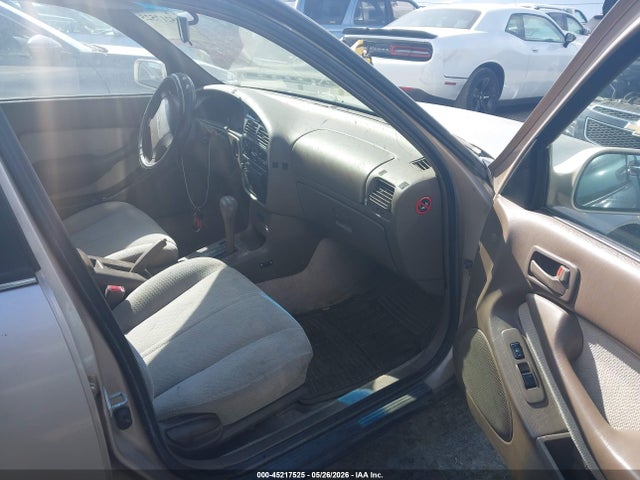 1996 Toyota Camry Dx/le/xle მანქანა იყიდება აუქციონზე, vin: 4T1BG12K1TU815194, აუქციონის ნომერი: 45217525