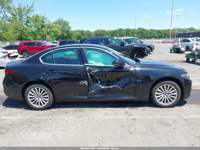 Продажа на аукционе авто 2021 Alfa Romeo Giulia Awd, vin: ZARFANAN1M7646360, номер лота: 45217561