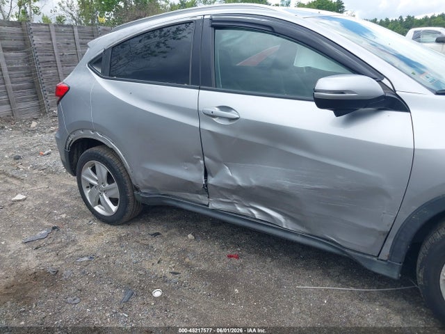 3CZRU6H58KM713821 Honda HR-V EX