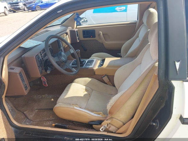 45217578 :رقم المزاد ، 1G2AM37R5EP215746 vin ، 1984 Pontiac Fiero Sport مزاد بيع