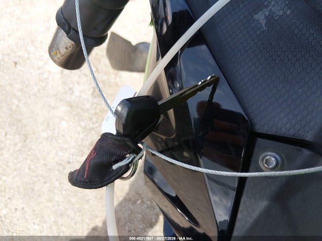Продажа на аукционе авто 2022 Kawasaki Ex400, vin: JKAEXKG18NDAH8112, номер лота: 45217607