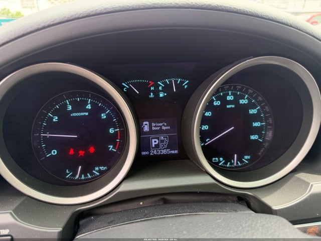 45217628 :رقم المزاد ، JTMHY7AJ1B4005151 vin ، 2011 Toyota Land Cruiser V8 مزاد بيع