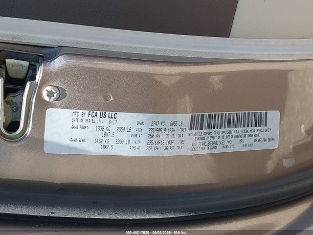 45217630 :رقم المزاد ، 2C4RC1BG3HR811453 vin ، 2017 Chrysler Pacifica Touring Plus مزاد بيع