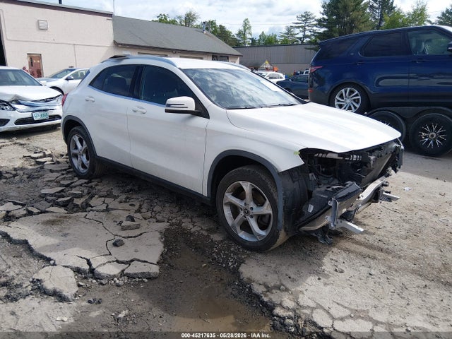 45217635 :رقم المزاد ، WDCTG4EB4JJ423843 vin ، 2018 Mercedes-benz Gla 250 مزاد بيع