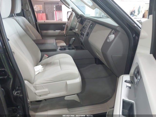 Продажа на аукционе авто 2013 Ford Expedition Xl, vin: 1FMJU1F52DEF58924, номер лота: 45217650
