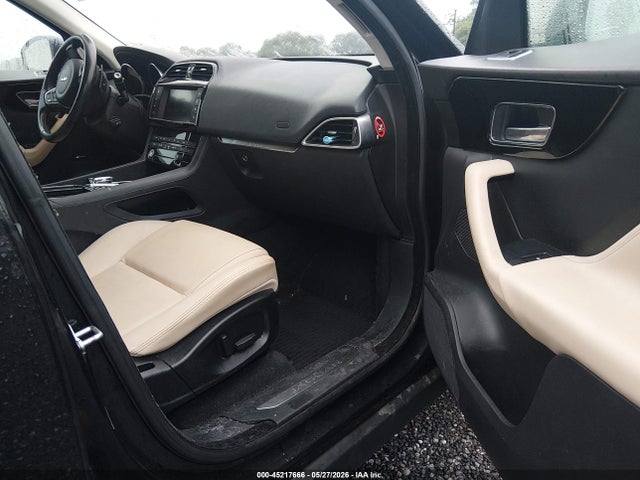 Aukcja sprzedaży 2018 Jaguar F-pace 25t Premium, vin: SADCJ2FX2JA258417, numer aukcji: 45217666