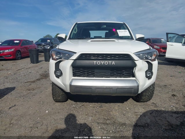Продажа на аукционе авто 2024 Toyota 4runner Trd Off Road Premium, vin: JTERU5JRXR6295555, номер лота: 45217669