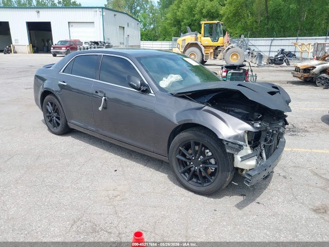 45217684 :رقم المزاد ، 2C3CCAKTXEH170052 vin ، 2014 Chrysler 300c Awd مزاد بيع