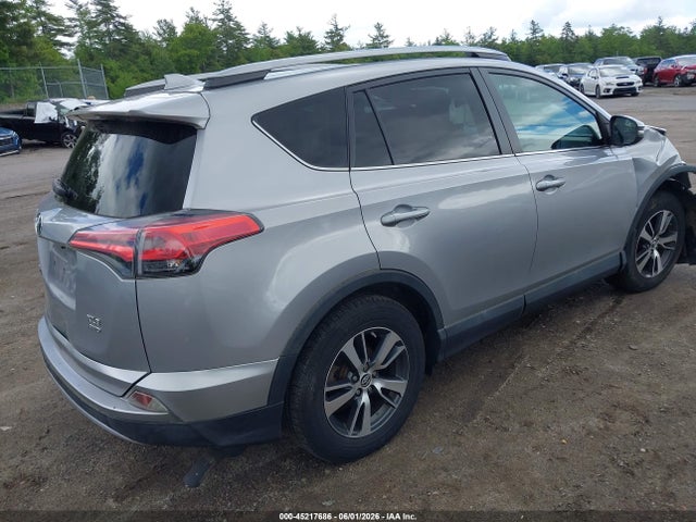 Toyota Rav4 Xle 2018 2T3RFREV2JW708374 Image 4