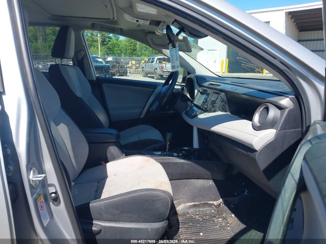 Toyota Rav4 Xle 2018 2T3RFREV2JW708374 Image 5