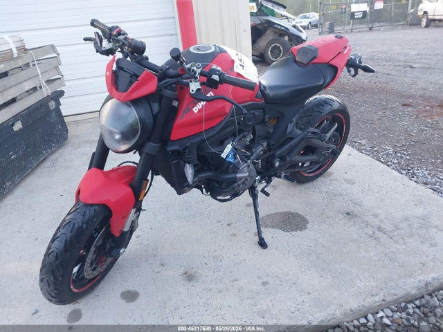 Ducati Monster 2022 ZDMMAMDT3NB006062 Image 2