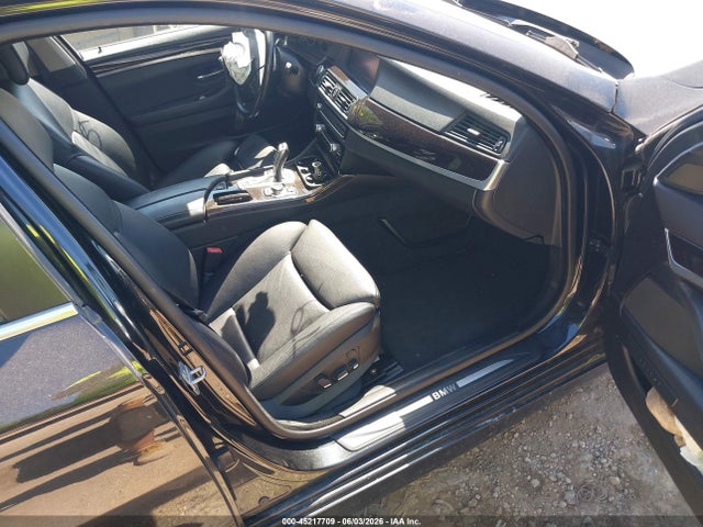45217709 :رقم المزاد ، WBAFU7C58DDU77186 vin ، 2013 Bmw 535i Xdrive مزاد بيع