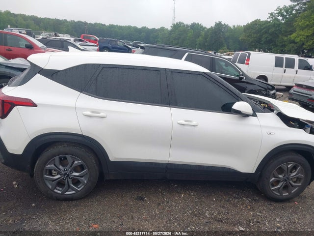 Продаж на аукціоні авто 2024 Kia Seltos Lx, vin: KNDEPCAA1R7580213, номер лоту: 45217714