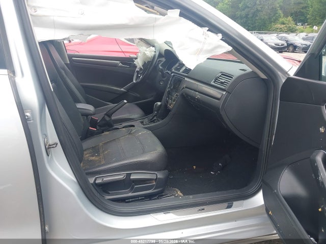 Aukcja sprzedaży 2016 Volkswagen Passat 1.8t R-line, vin: 1VWAT7A38GC067190, numer aukcji: 45217799