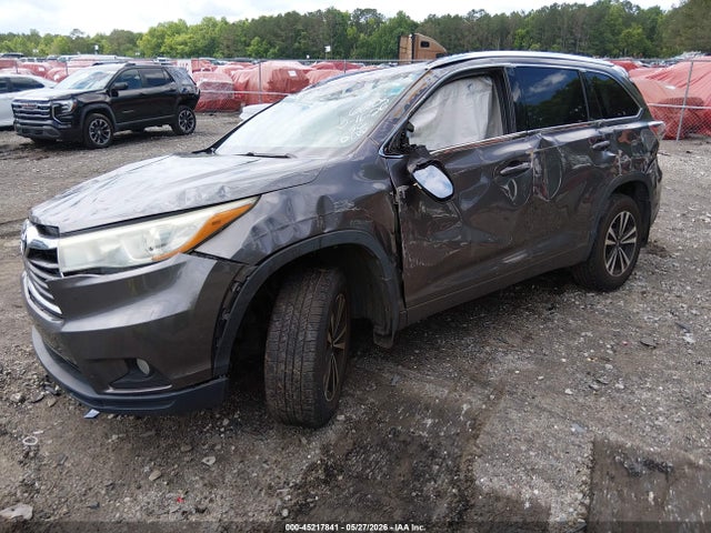 5TDJKRFHXGS356205 Toyota Highlander Xle V6