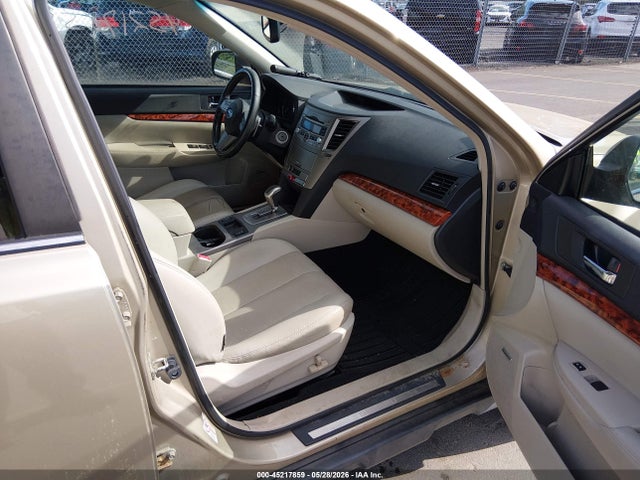 Продаж на аукціоні авто 2010 Subaru Outback 2.5i Limited, vin: 4S4BRBKC1A3381211, номер лоту: 45217859