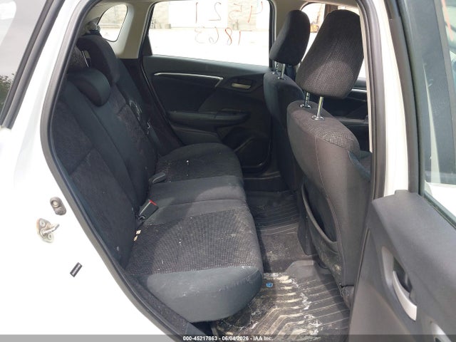 45217863 :رقم المزاد ، 3HGGK5H53FM743989 vin ، 2015 Honda Fit Lx مزاد بيع