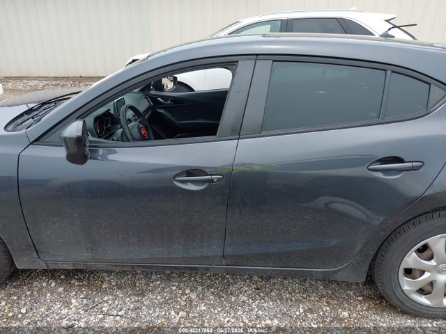 3MZBM1J70GM255606 Mazda Mazda3 I Sport