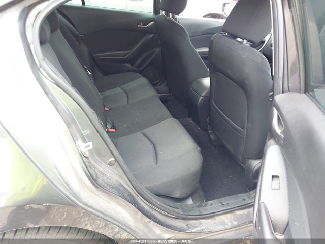 3MZBM1J70GM255606 Mazda Mazda3 I Sport