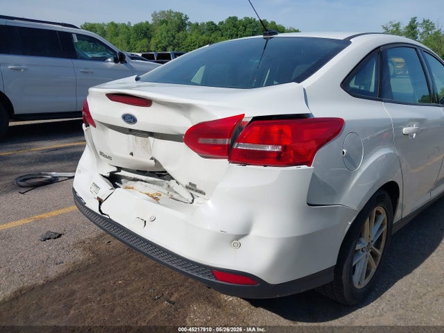 Продажа на аукционе авто 2016 Ford Focus Se, vin: 1FADP3F21GL294806, номер лота: 45217910