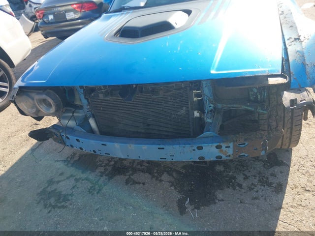 45217926 :رقم المزاد ، 2C3CDZAT9FH885189 vin ، 2015 Dodge Challenger R/t Shaker مزاد بيع