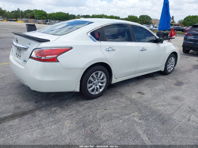 2014 Nissan Altima 2.5 S მანქანა იყიდება აუქციონზე, vin: 1N4AL3APXEC422538, აუქციონის ნომერი: 45217947