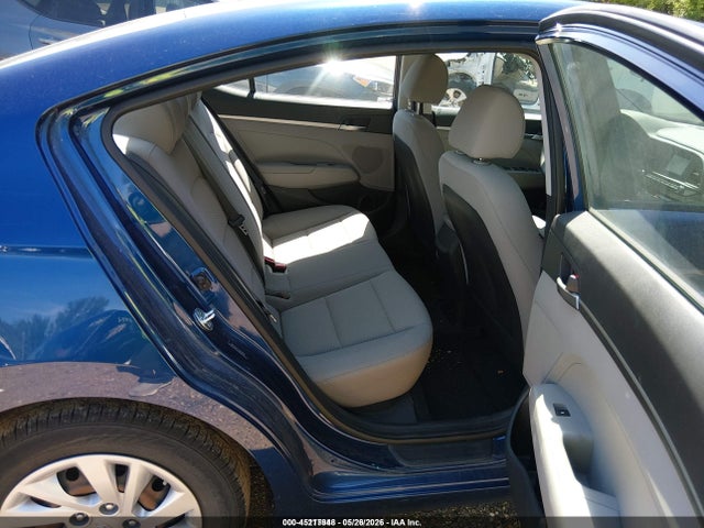 2020 Hyundai Elantra Se მანქანა იყიდება აუქციონზე, vin: 5NPD74LF7LH609792, აუქციონის ნომერი: 45217948