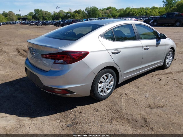 2020 Hyundai Elantra Se მანქანა იყიდება აუქციონზე, vin: 5NPD74LF2LH602247, აუქციონის ნომერი: 45217986