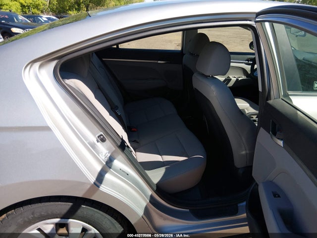 2020 Hyundai Elantra Se მანქანა იყიდება აუქციონზე, vin: 5NPD74LF2LH602247, აუქციონის ნომერი: 45217986