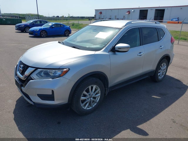 Nissan ROGUE SV 2017 JN8AT2MV7HW250393 Image 2