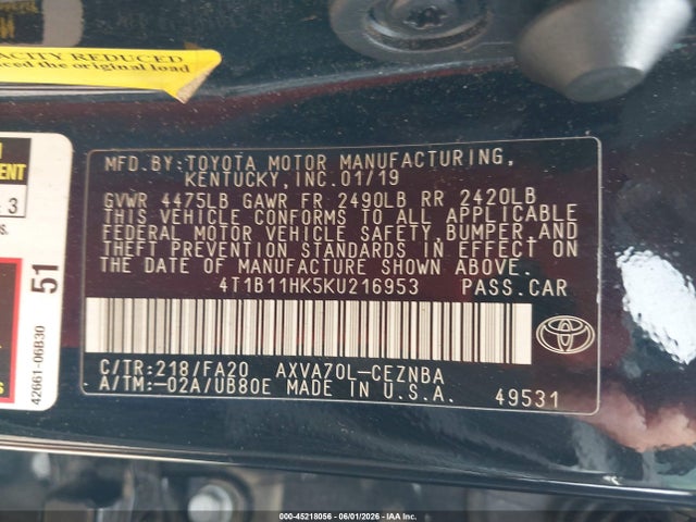 45218056 :رقم المزاد ، 4T1B11HK5KU216953 vin ، 2019 Toyota Camry Le مزاد بيع