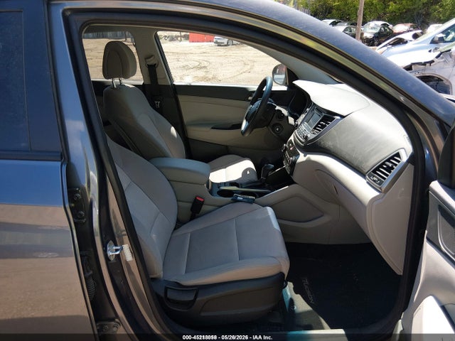 Aukcja sprzedaży 2018 Hyundai Tucson Se, vin: KM8J2CA48JU681046, numer aukcji: 45218058