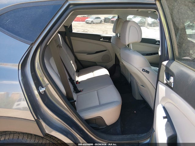 Aukcja sprzedaży 2018 Hyundai Tucson Se, vin: KM8J2CA48JU681046, numer aukcji: 45218058