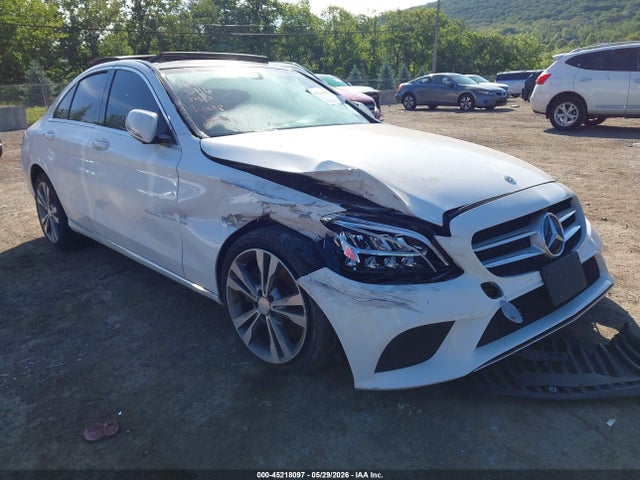45218097 :رقم المزاد ، 55SWF8EB4KU290196 vin ، 2019 Mercedes-benz C 300 4matic مزاد بيع