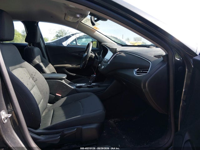 Продаж на аукціоні авто 2017 Chevrolet Malibu 1lt, vin: 1G1ZE5ST3HF175535, номер лоту: 45218128