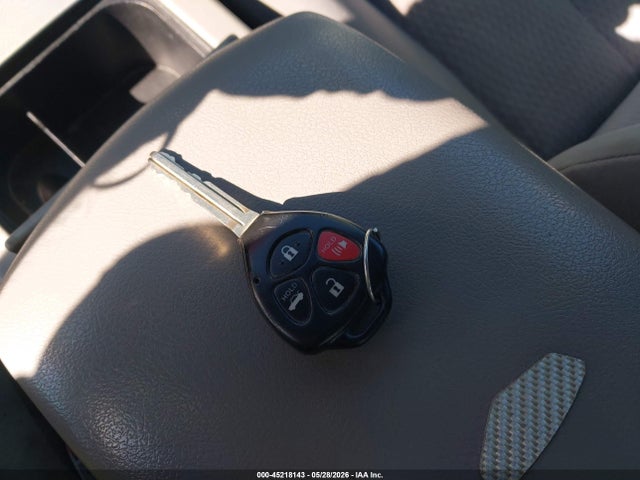 45218143 :رقم المزاد ، 4T4BF3EK6BR139050 vin ، 2011 Toyota Camry Le مزاد بيع