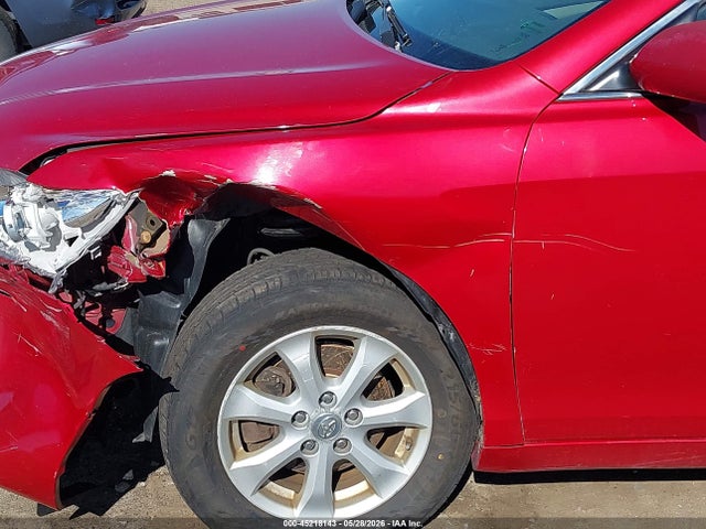 45218143 :رقم المزاد ، 4T4BF3EK6BR139050 vin ، 2011 Toyota Camry Le مزاد بيع
