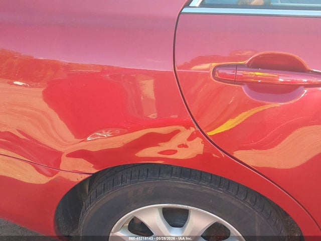 45218143 :رقم المزاد ، 4T4BF3EK6BR139050 vin ، 2011 Toyota Camry Le مزاد بيع