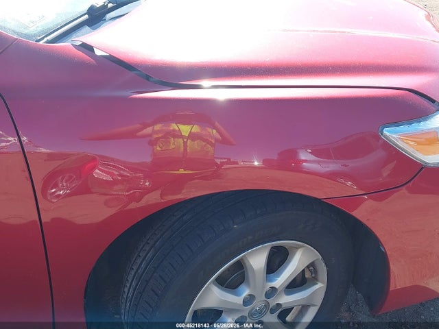 45218143 :رقم المزاد ، 4T4BF3EK6BR139050 vin ، 2011 Toyota Camry Le مزاد بيع