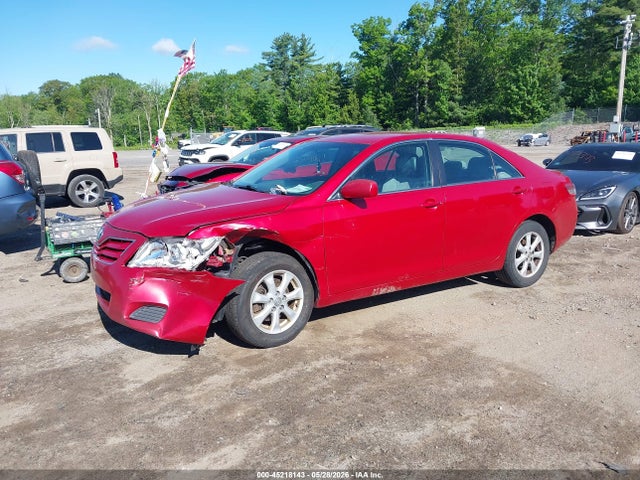 45218143 :رقم المزاد ، 4T4BF3EK6BR139050 vin ، 2011 Toyota Camry Le مزاد بيع