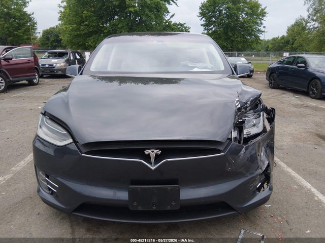 Tesla Model X 75d/p100d/p90d 2016 5YJXCBE45GF006563 Image 6