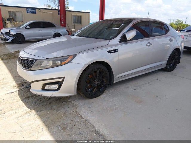 45218226 :رقم المزاد ، 5XXGN4A7XFG381270 vin ، 2015 Kia Optima Ex مزاد بيع